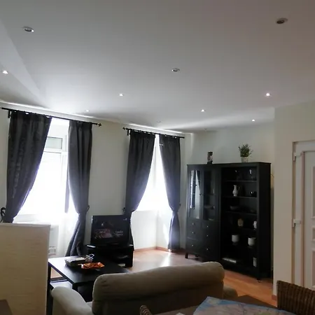 Downtown, Cozy Apartment In Lisbon-3